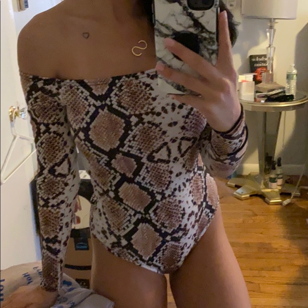 Snakeskin, off the shoulder body suit